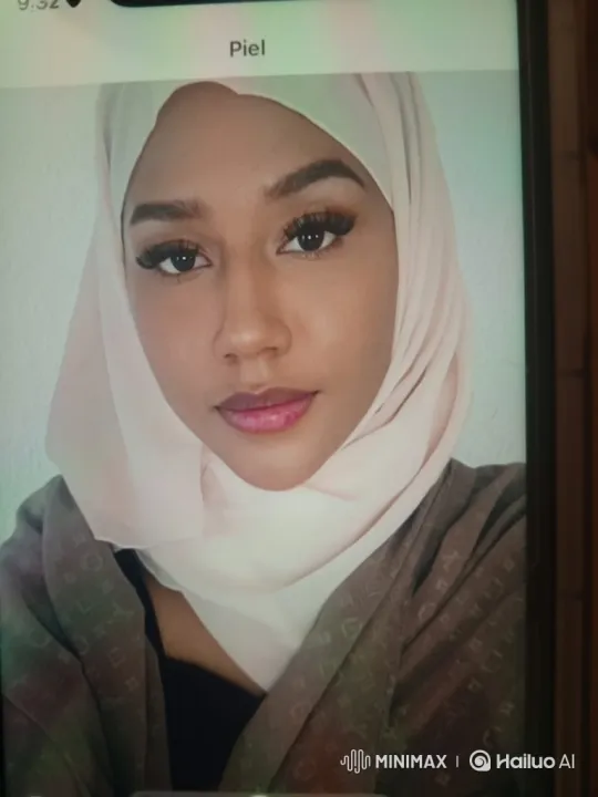 Woman's Expression Shifts from Calm to Anger – AI Generated Video | Hailuo AI