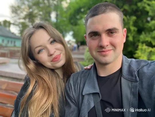 Family Embrace Captures Pure Joy in Park Setting – AI Generated Video | Hailuo AI