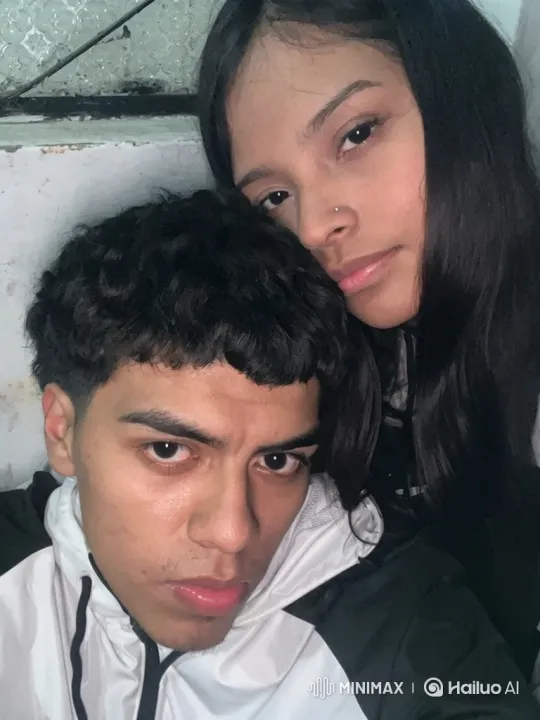 Family Portrait: Young Couple with Their Daughter – AI Generated Video | Hailuo AI