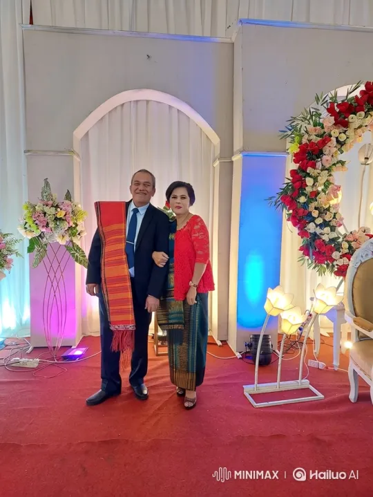 Elderly Couple's Graceful Dance at Formal Event – AI Generated Video | Hailuo AI