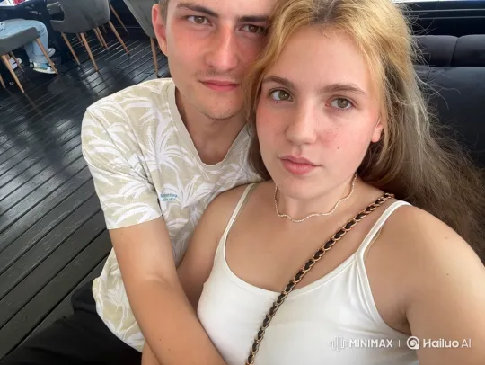 Family Happiness Captured on iPhone Video – AI Generated Video | Hailuo AI