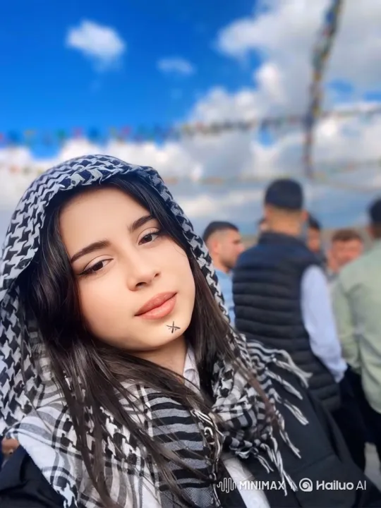 Woman's Surprise as Police Approach During Festival – AI Generated Video | Hailuo AI