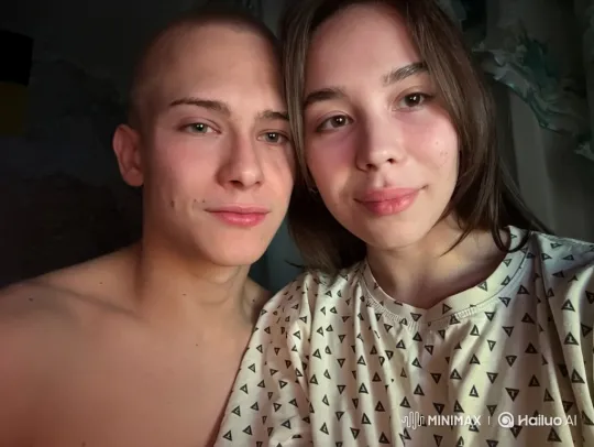 Family Embrace Captured in Intimate, Candid Moment – AI Generated Video | Hailuo AI
