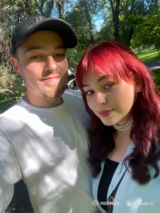 Family Embrace Captured in Park During Summer Sunset – AI Generated Video | Hailuo AI