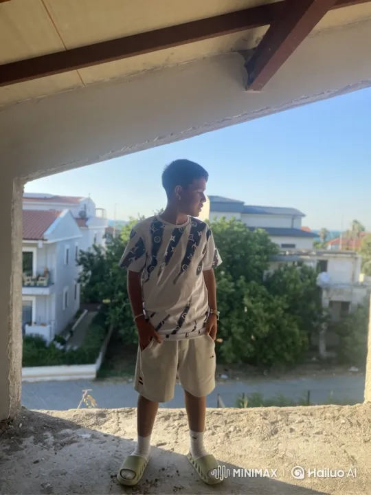 Young Person Detained by Police on Balcony – AI Generated Video | Hailuo AI
