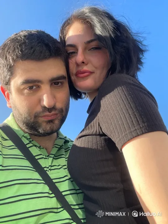 Family Embrace Captured on a Sunny Day – AI Generated Video | Hailuo AI