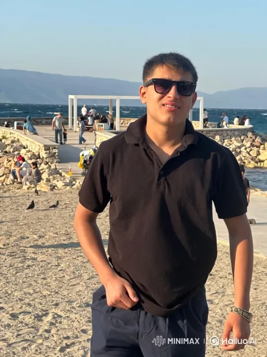Young Man on Beach Confronted by Police – AI Generated Video | Hailuo AI