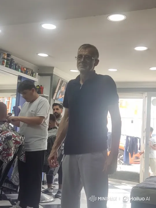 Police Apprehend Man in Barbershop – AI Generated Video | Hailuo AI