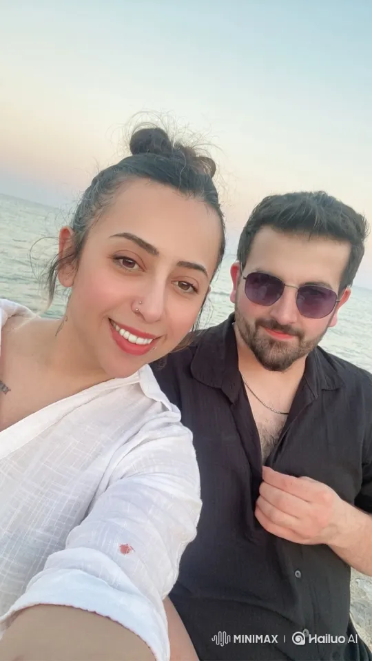 Family Embrace Captured on Summer Evening – AI Generated Video | Hailuo AI