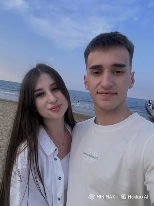 New Family Embraces Newborn on Tranquil Beach at Dusk – AI Generated Video | Hailuo AI