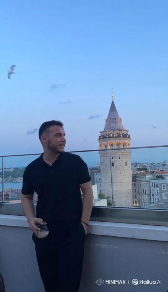 Young Man Fights Officers on Rooftop Balcony – AI Generated Video | Hailuo AI