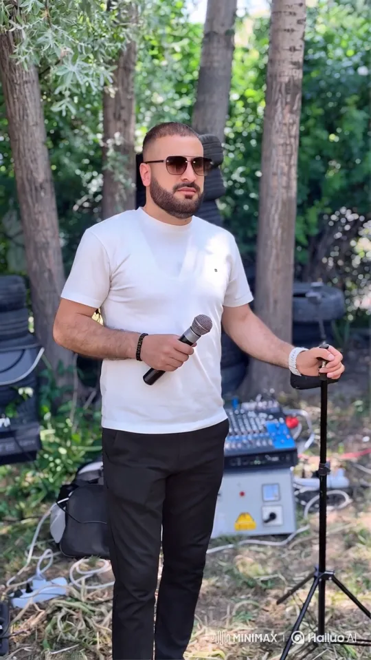 Outdoor Event Interrupted by Law Enforcement – AI Generated Video | Hailuo AI