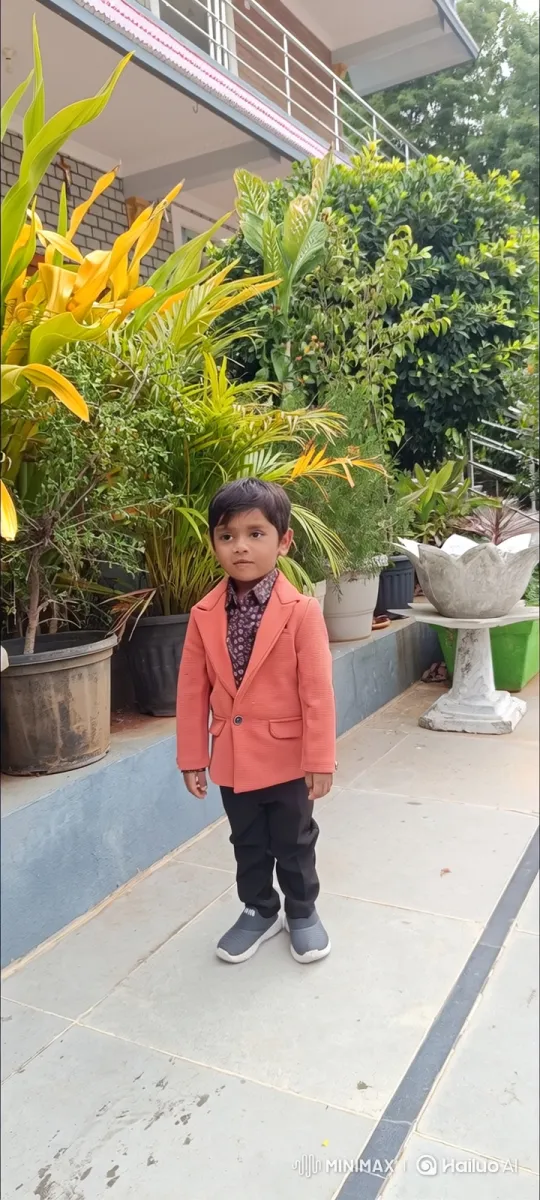 Young Boy Greeted by Man Resembling PM Modi – AI Generated Video | Hailuo AI