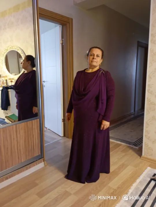Woman in Gown Surprised and Detained by Police Officers – AI Generated Video | Hailuo AI