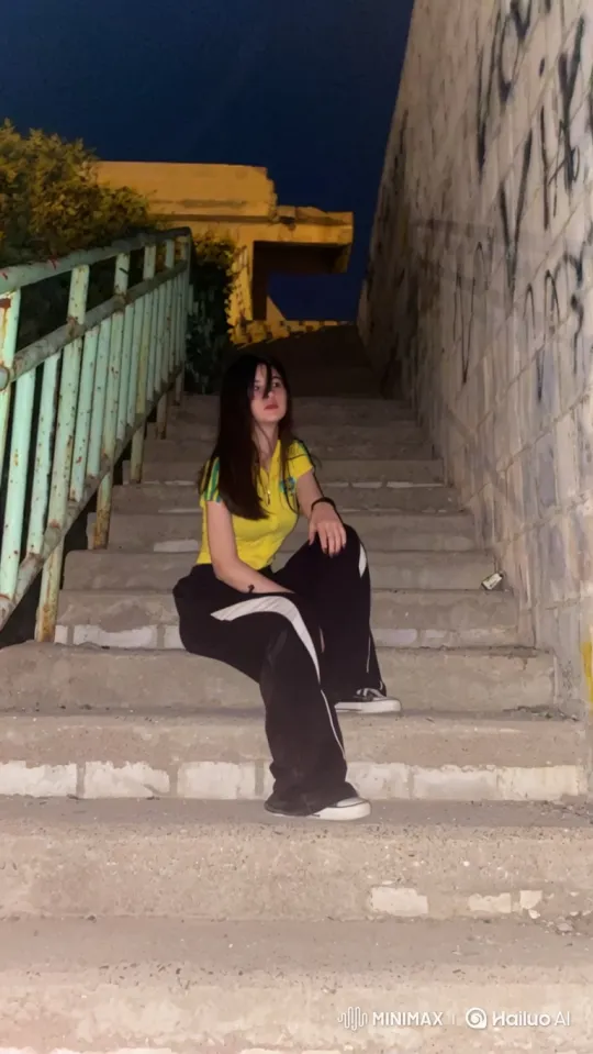 Young Woman Assisted by Police Officers on Outdoor Stairs – AI Generated Video | Hailuo AI