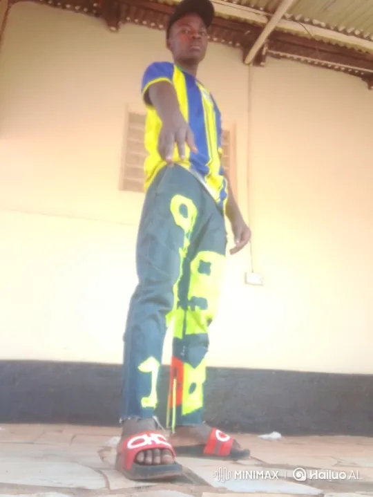 Young Man Enters Car on Stone Veranda – AI Generated Video | Hailuo AI