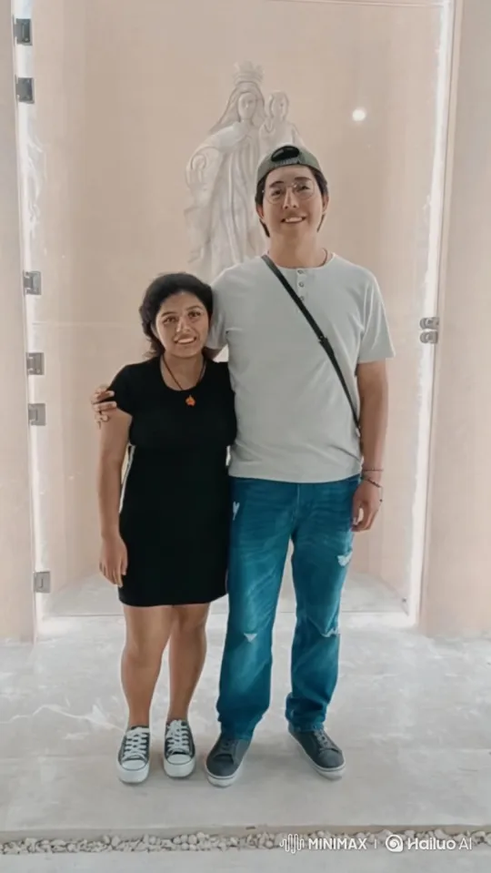 Family Moments Captured in Home Video – AI Generated Video | Hailuo AI
