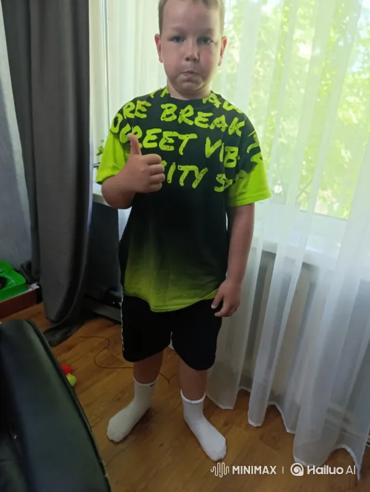 Boy's Joyful Dance Turns to Frustration and Regret – AI Generated Video | Hailuo AI