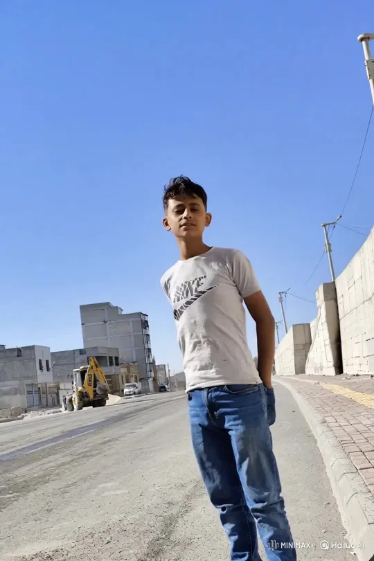 Please provide the content you would like summarized into a concise English title. – AI Generated Video | Hailuo AI