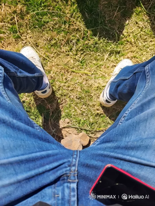 Personal Reflection on Self-Love Amidst Love's Pain – AI Generated Video | Hailuo AI