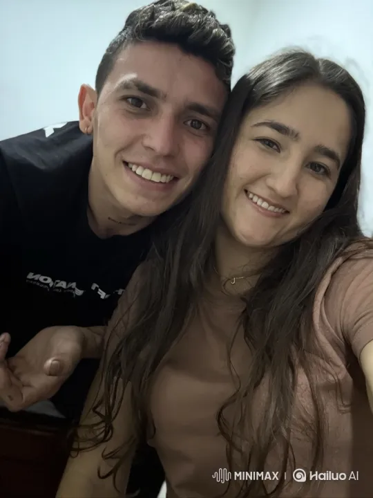 Couple from Photo Reunites with Their Daughter in Cozy Home Video – AI Generated Video | Hailuo AI