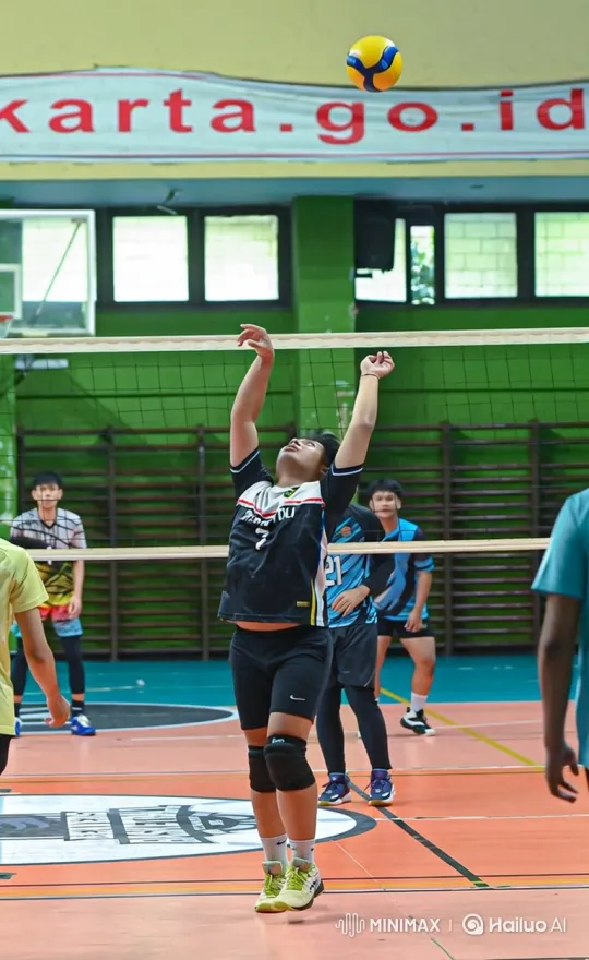 Volleyball Player's Graceful Pirouette on Indoor Court – AI Generated Video | Hailuo AI