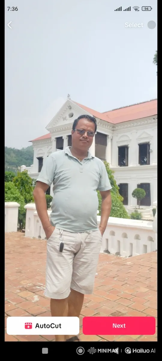 Middle-aged Man and Two Young Women Share a Moment on Patio – AI Generated Video | Hailuo AI