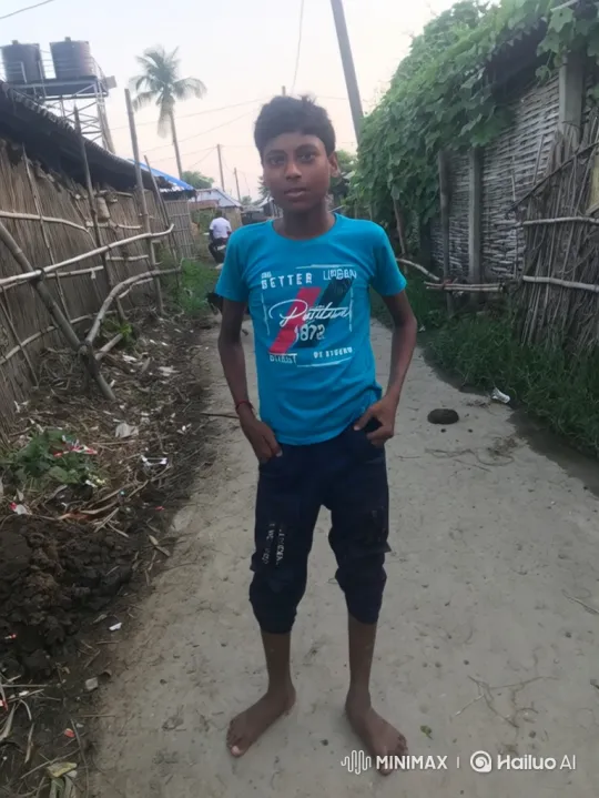 Indian Prime Minister Narendra Modi meets a boy in a rural village. – AI Generated Video | Hailuo AI