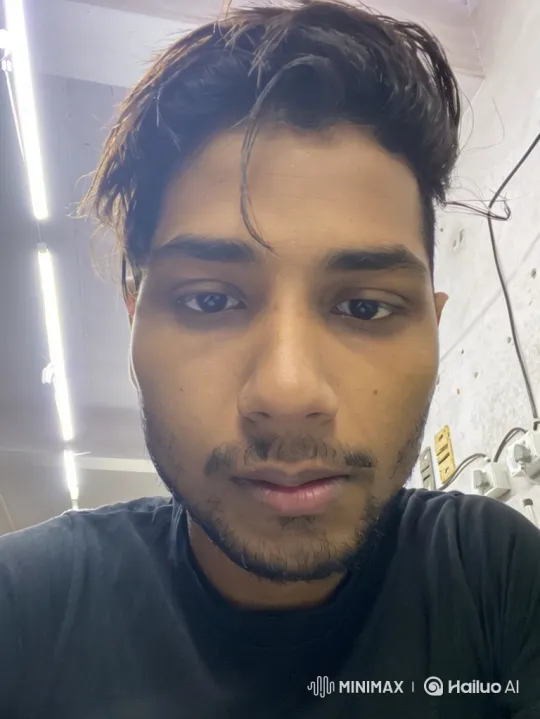 Couple Embraces in Sunlit Serenity – AI Generated Video | Hailuo AI