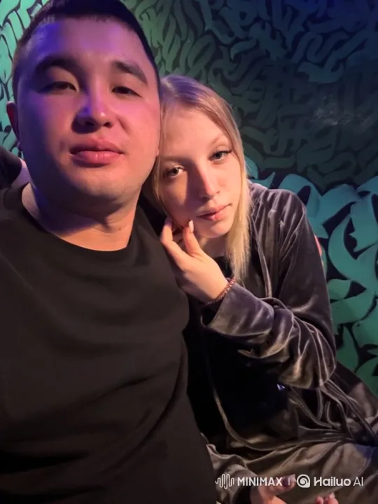 Family Embrace Captured on Summer Evening – AI Generated Video | Hailuo AI