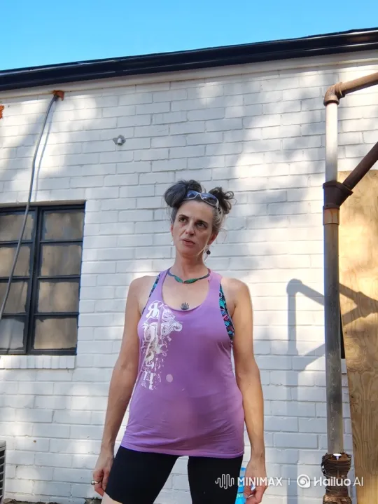 Woman Realizes Potential, Grows Wings, Ascends Skyward – AI Generated Video | Hailuo AI