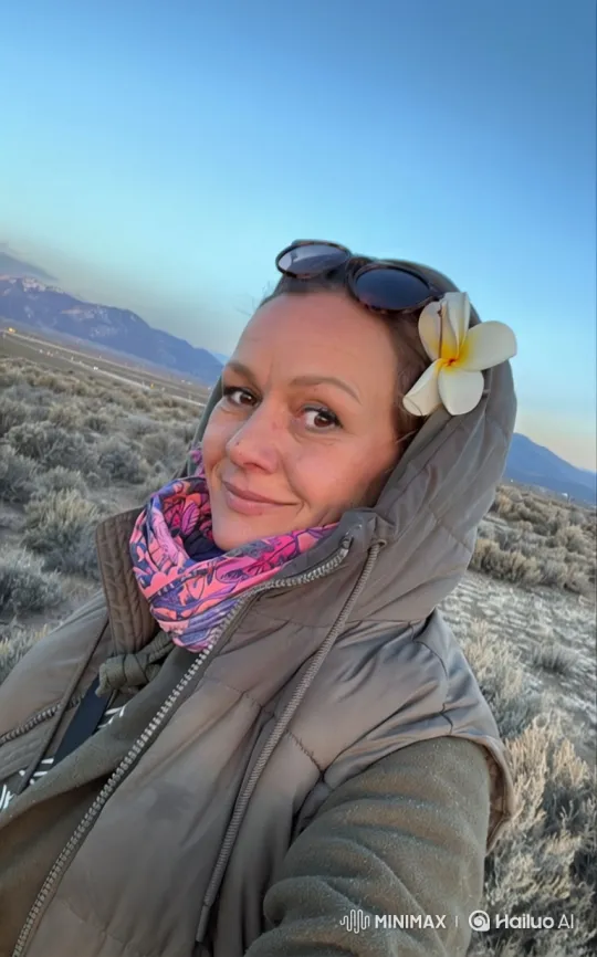 Woman Enjoys Flower Meadow with Birds and Falling Hearts – AI Generated Video | Hailuo AI