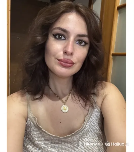 Woman Maintains Eye Contact and Smiles Gently – AI Generated Video | Hailuo AI