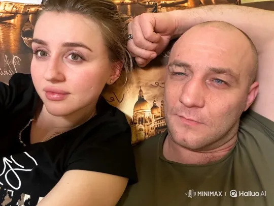 Family Embrace Captured on Video in Warm Summer Evening – AI Generated Video | Hailuo AI