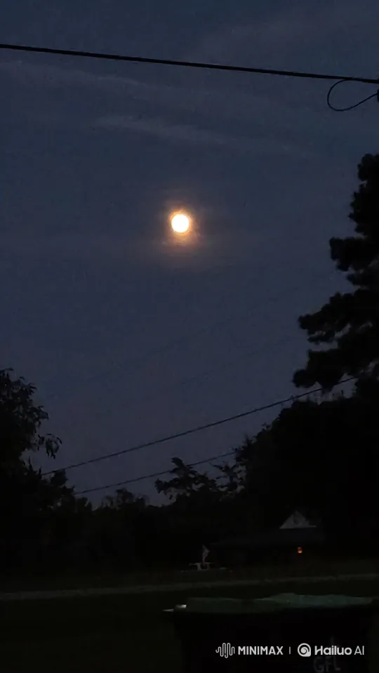 Night Sky: Moon Splits and Drifts Away – AI Generated Video | Hailuo AI