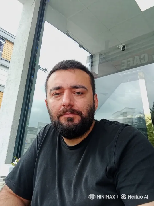 Man Detained by Police at Outdoor Cafe – AI Generated Video | Hailuo AI