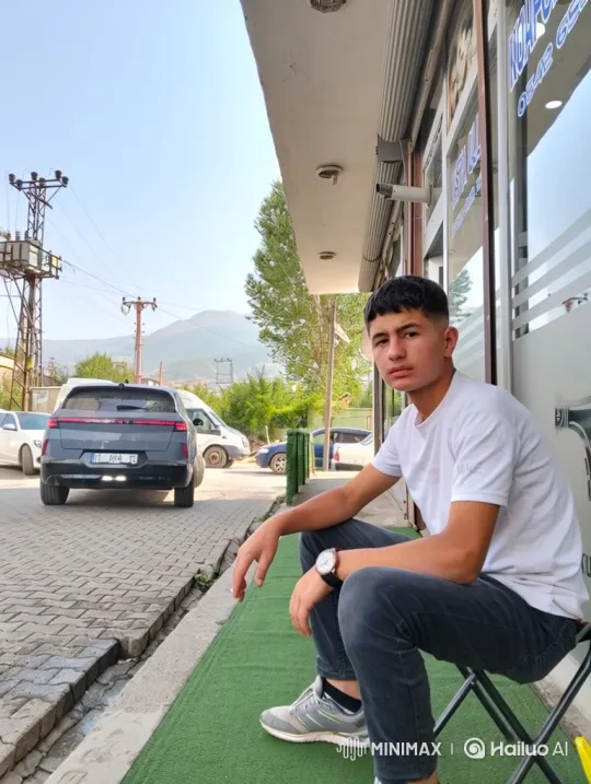 Young Man on Sidewalk Meets Police Officers – AI Generated Video | Hailuo AI