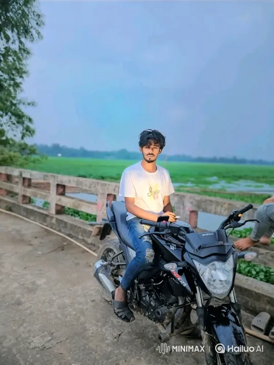 Young Couple's Intimate Moment on Motorcycle – AI Generated Video | Hailuo AI
