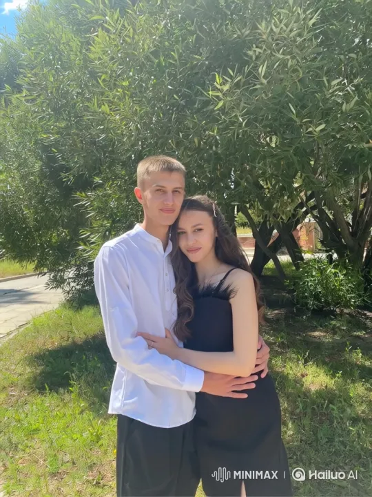 Family Embrace Captured on Candid Summer Evening – AI Generated Video | Hailuo AI