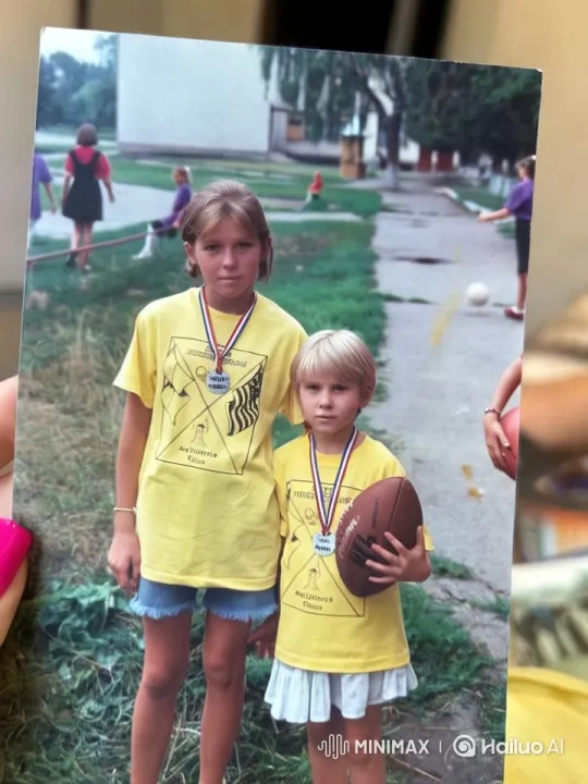 Adventure Camp: Girls' Friendship and Achievements – AI Generated Video | Hailuo AI