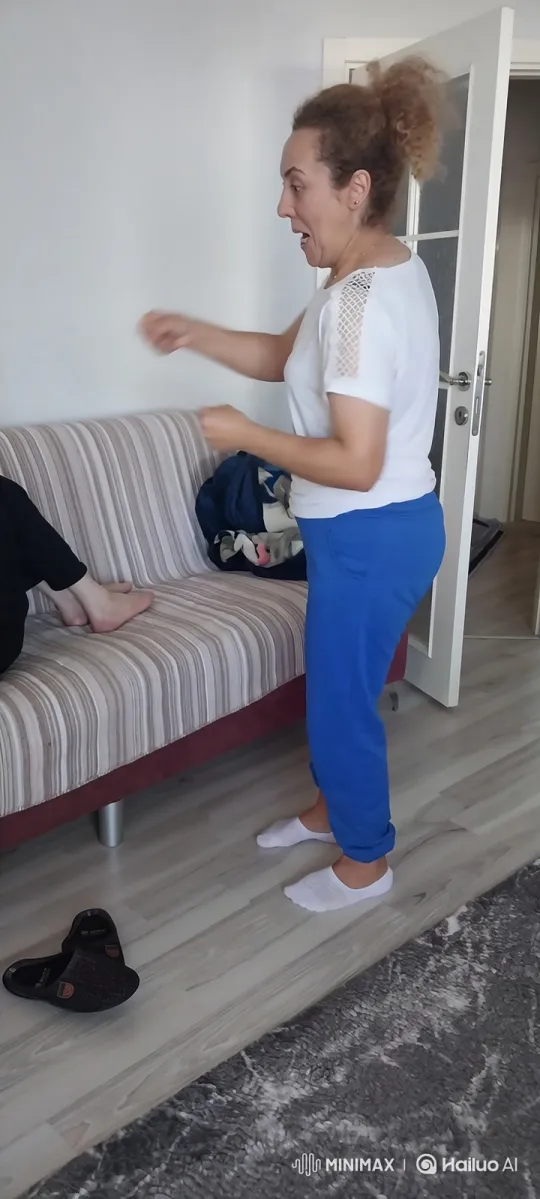 Woman Surprised and Cuffed by Two Women Officers – AI Generated Video | Hailuo AI