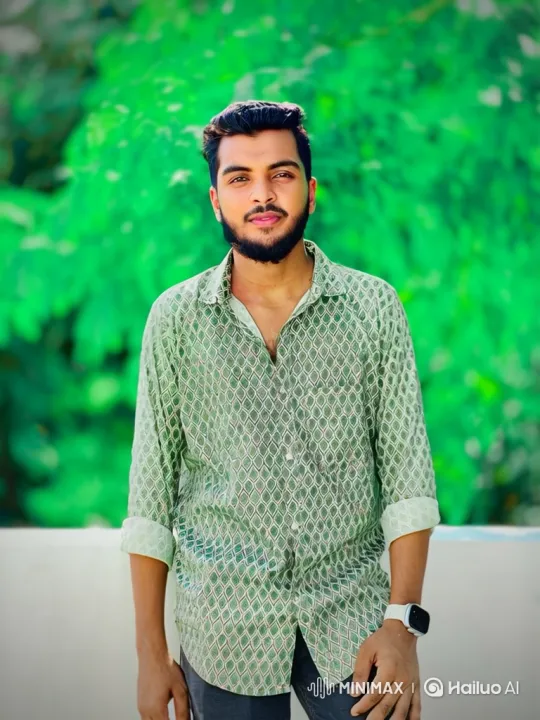 Young Couple Embraces in Lush Greenery – AI Generated Video | Hailuo AI