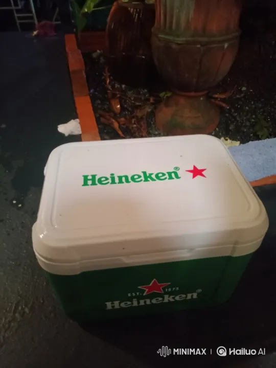 Heineken Cooler Transforms into Robot – AI Generated Video | Hailuo AI
