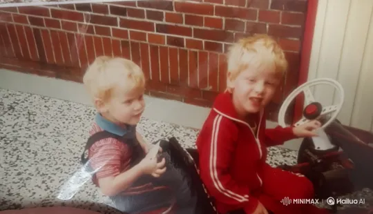 Brothers Racing in Go-Karts: Vintage Photo to Thrilling Race – AI Generated Video | Hailuo AI